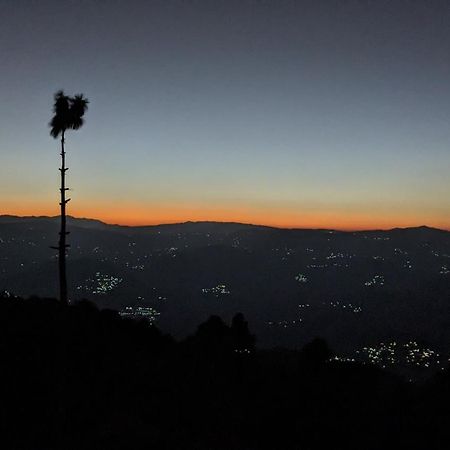 The Buransh Inn Almora Kültér fotó
