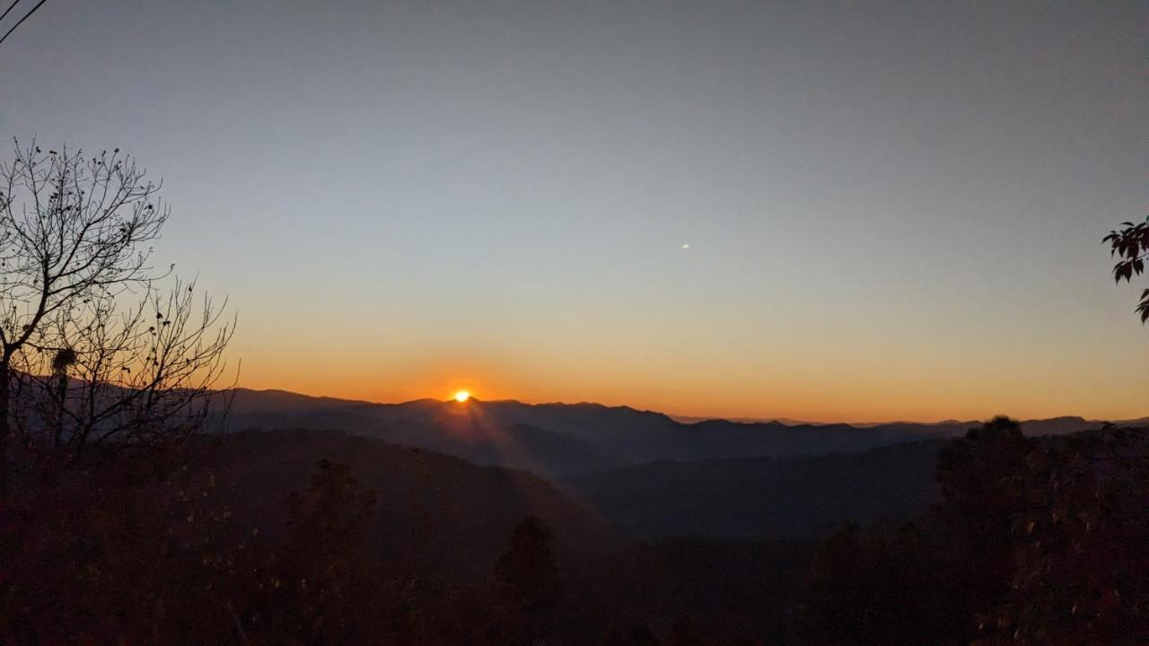The Buransh Inn Almora Kültér fotó